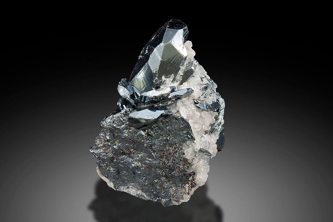 Hematite With Quartz
