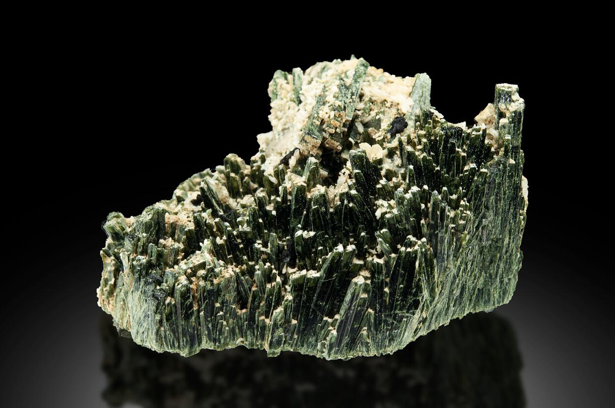 Hedenbergite