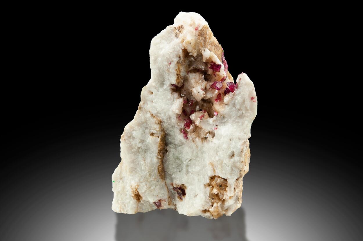 Roselite On Dolomite