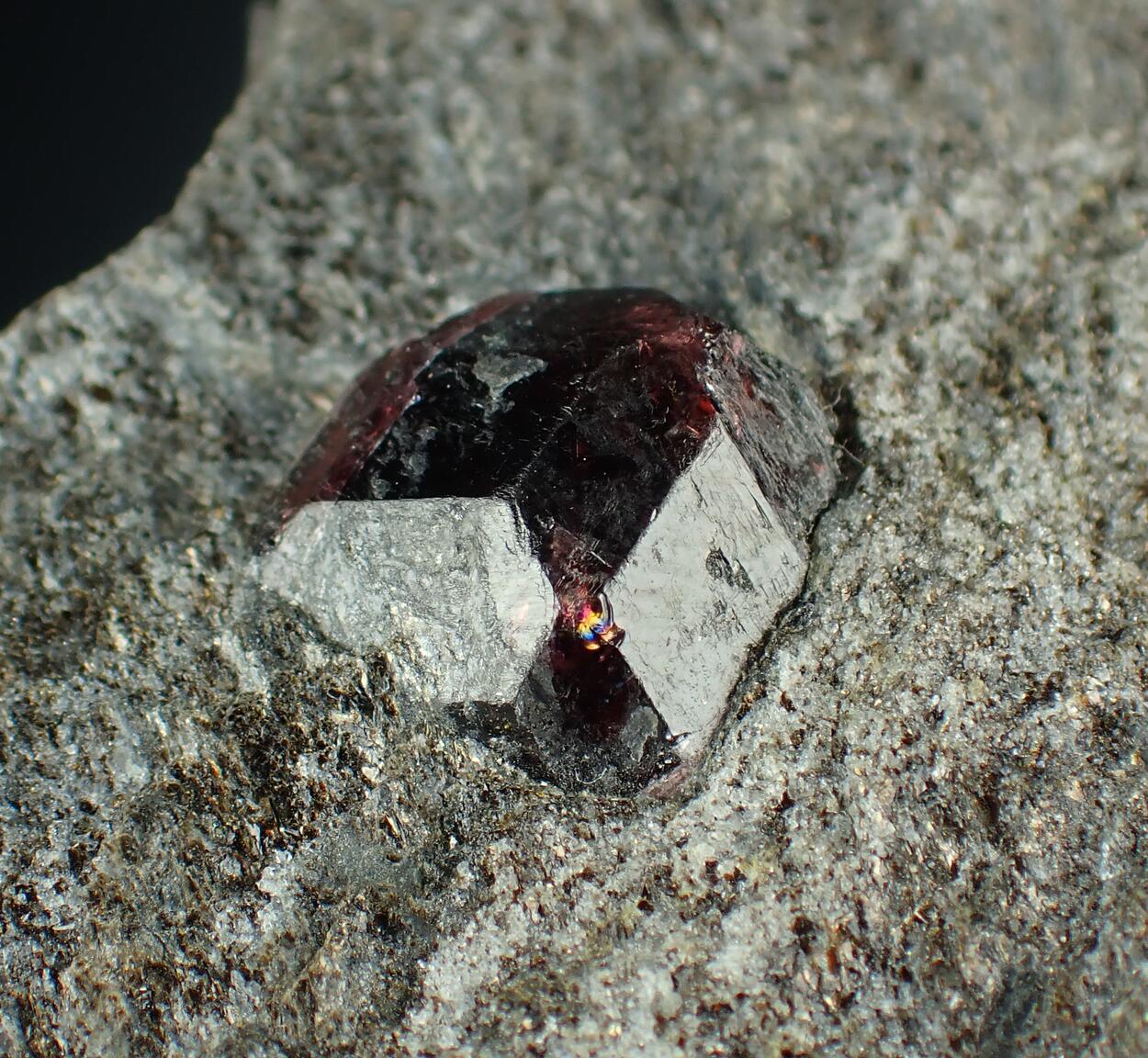 Garnet Var Almandine