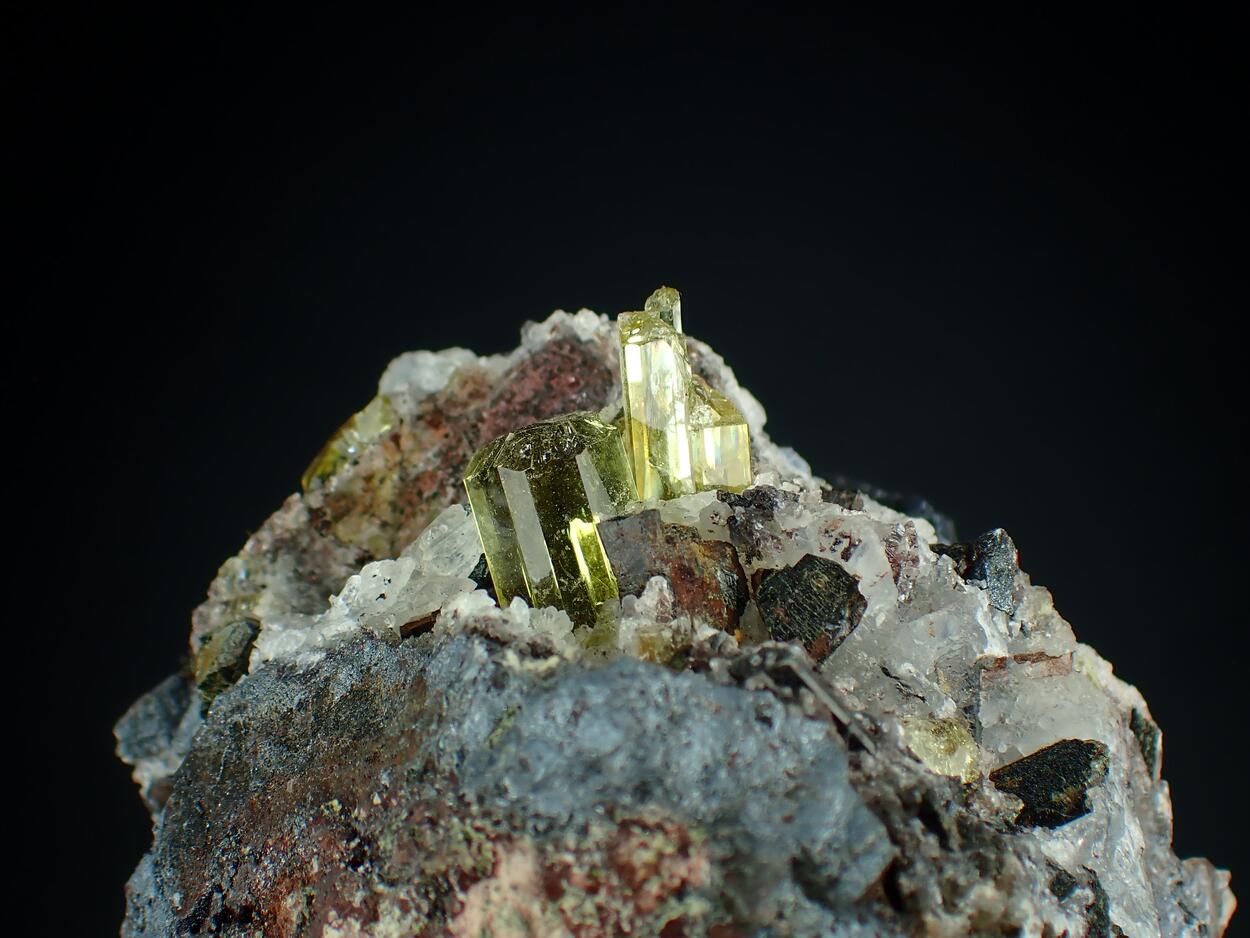 Fluorapatite