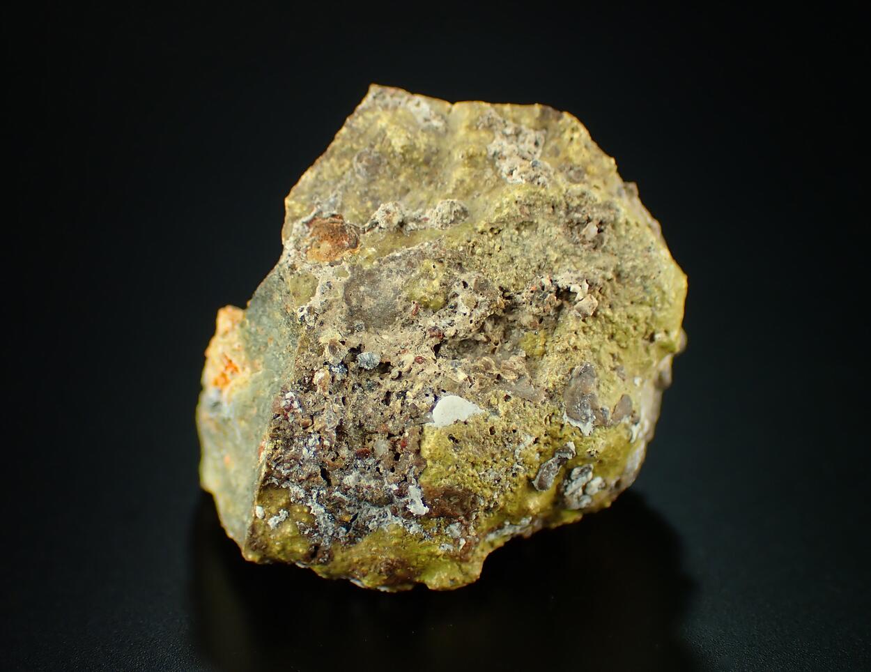 Cetineite