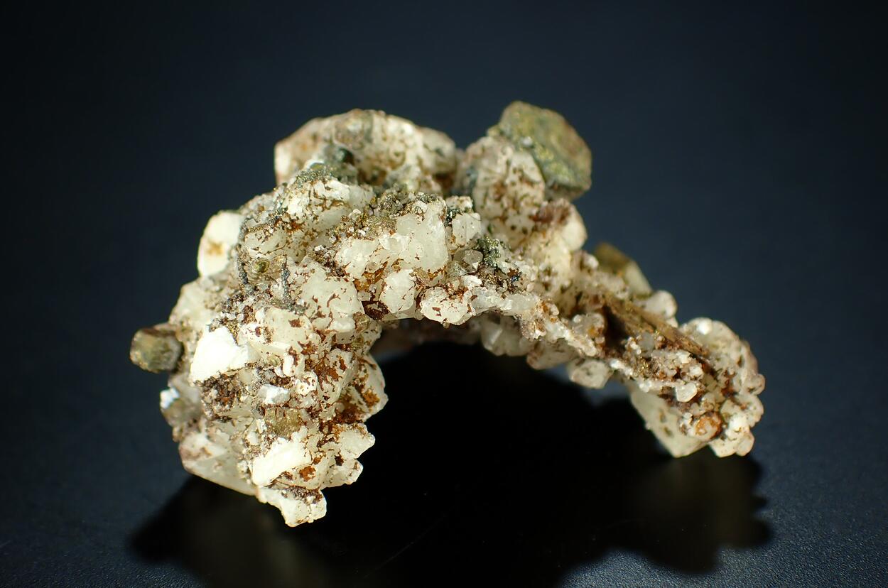 Donnayite-(Y) & Albite