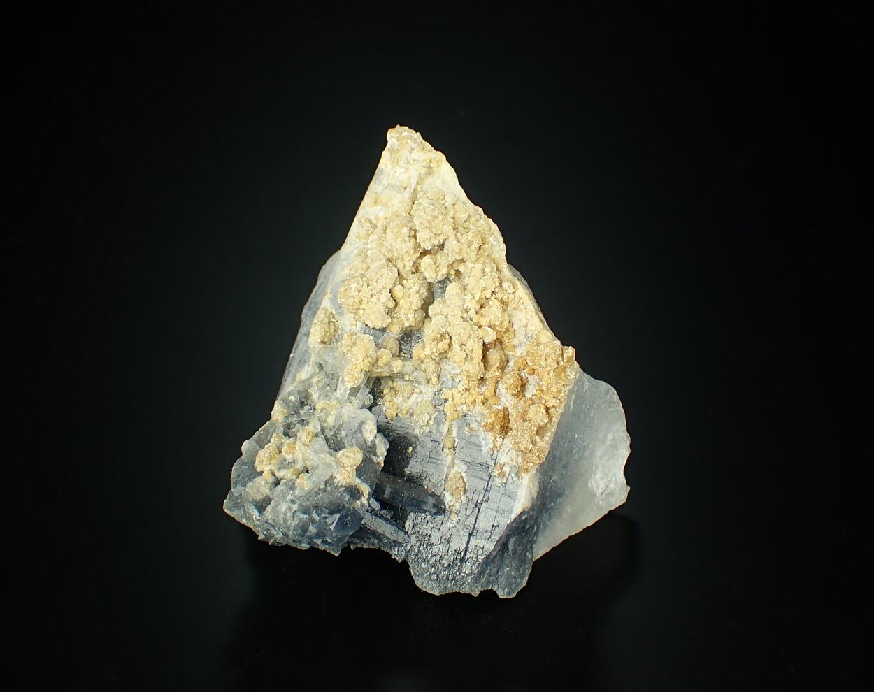 Quartz Tourmaline Var Indicolite & Muscovite