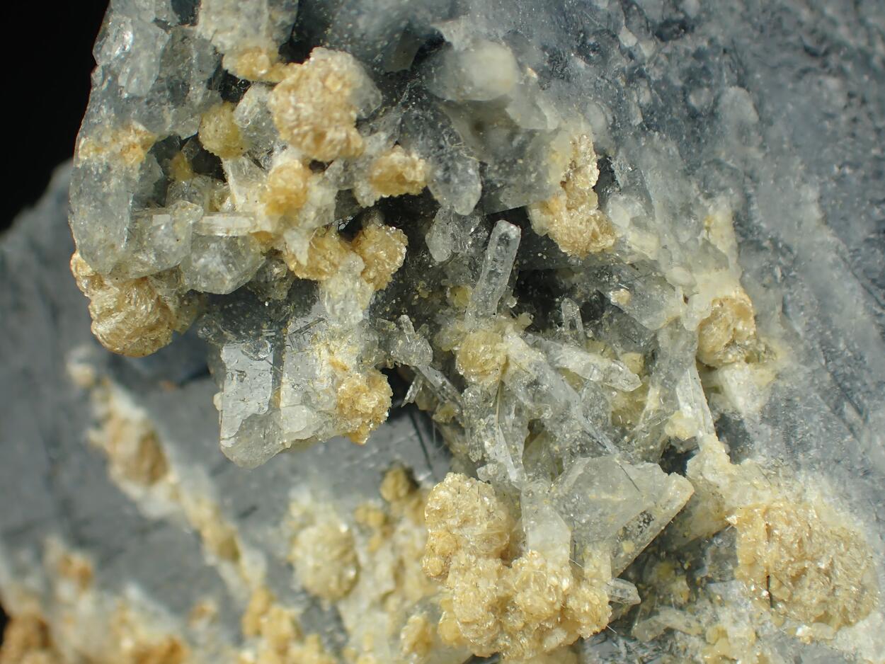 Quartz Tourmaline Var Indicolite & Muscovite