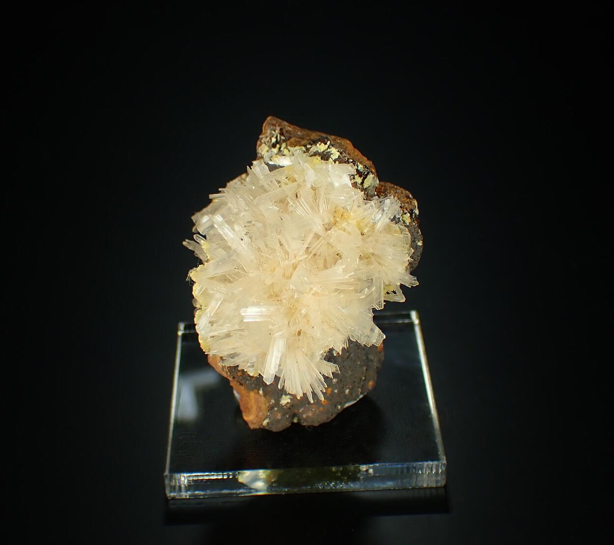 Hemimorphite & Mimetite