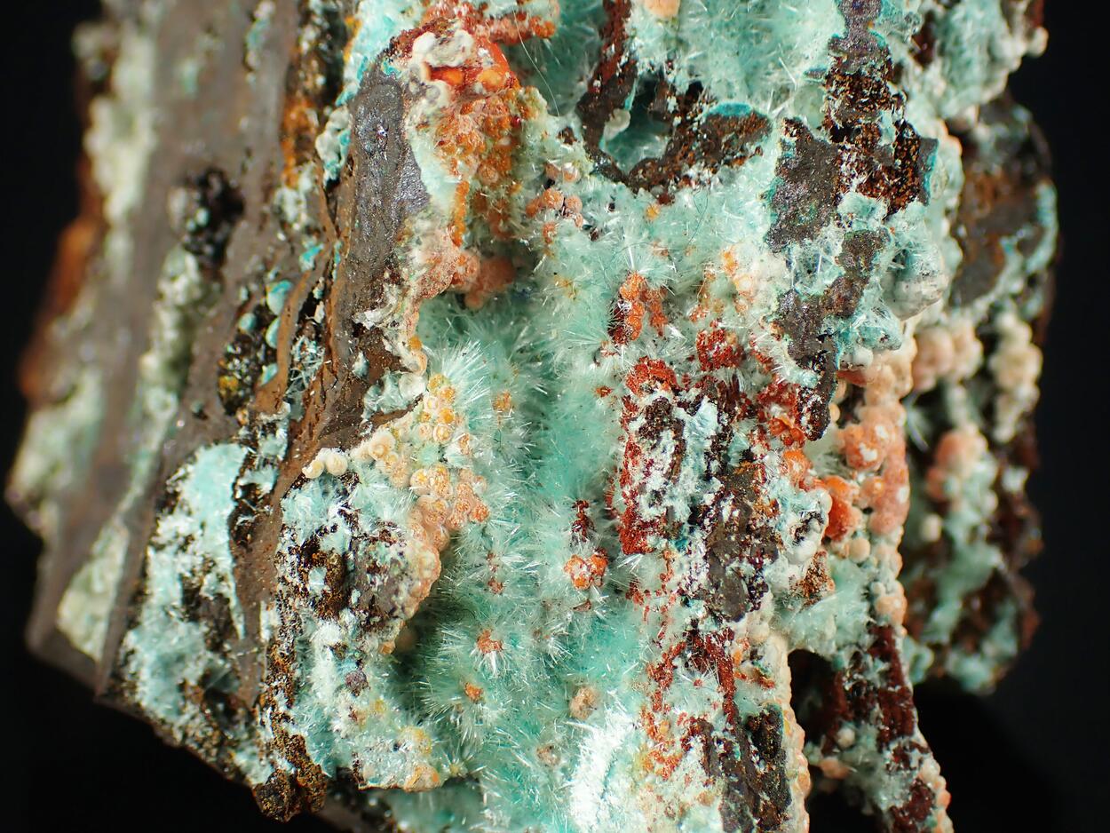 Smithsonite Aurichalcite & Rosasite