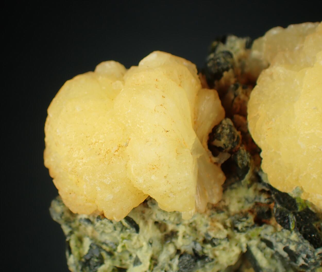 Stellerite & Epidote