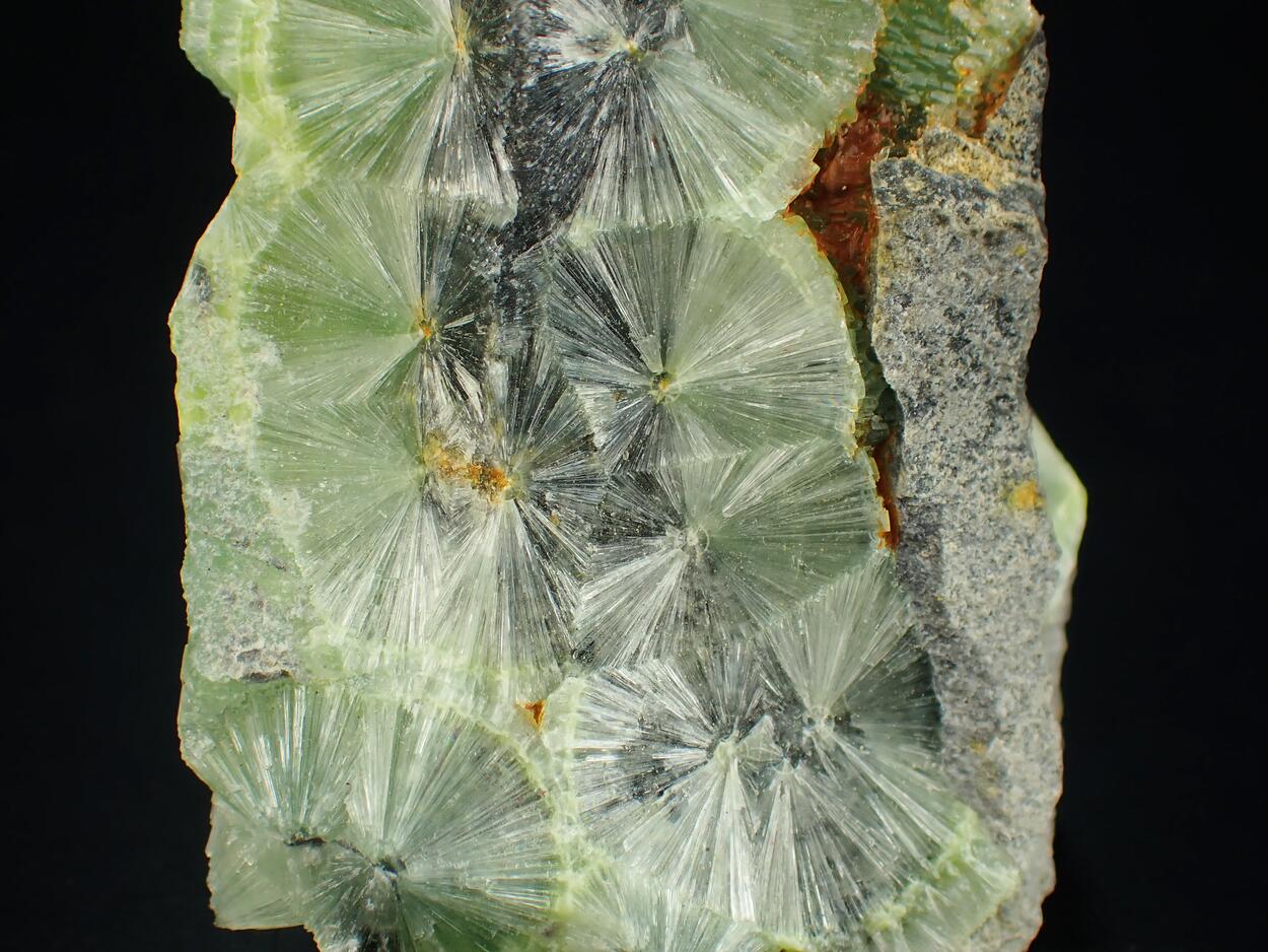 Wavellite