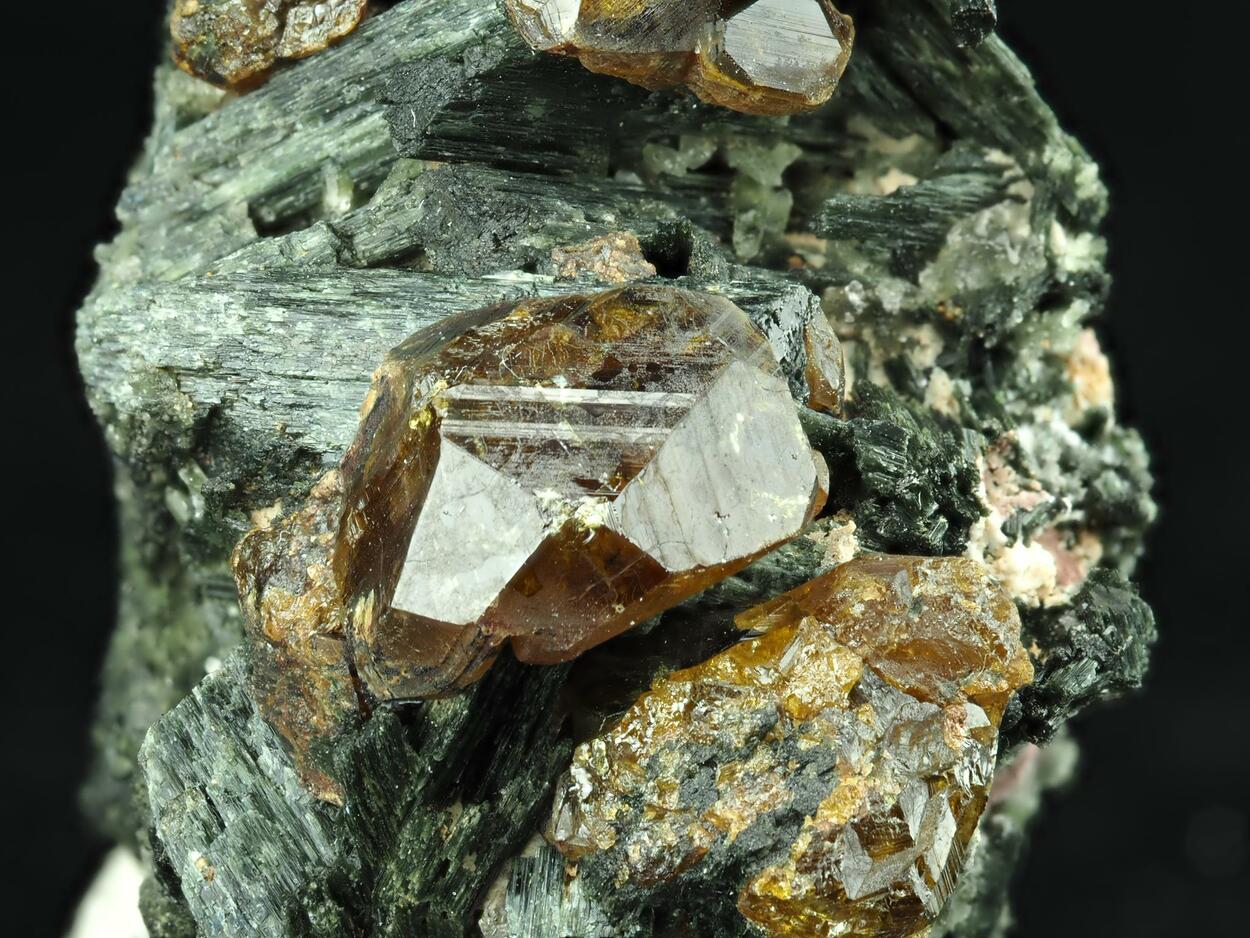 Andradite & Actinolite