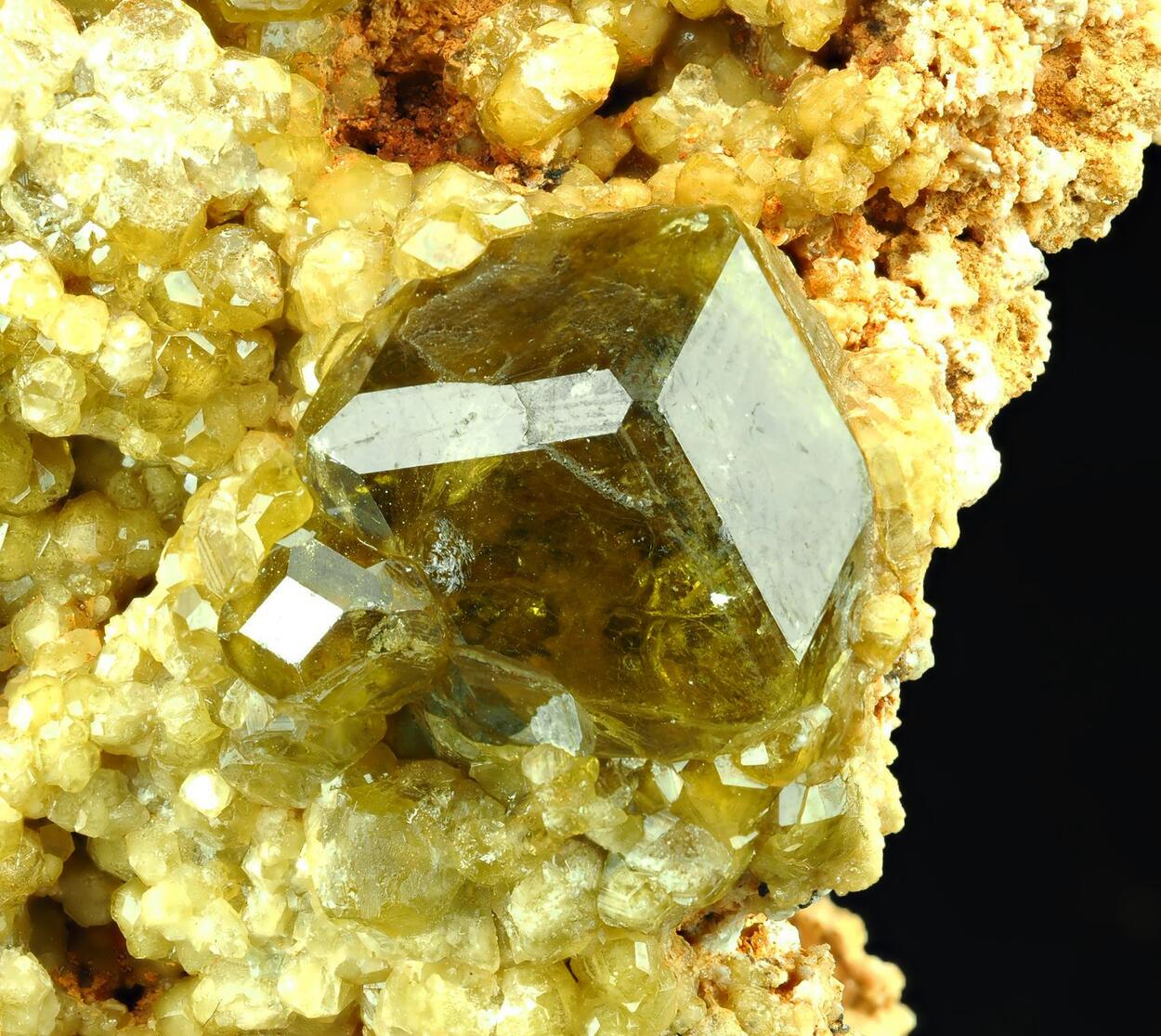 Garnet Var Grossular