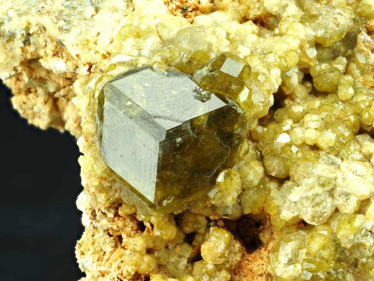 Garnet Var Grossular