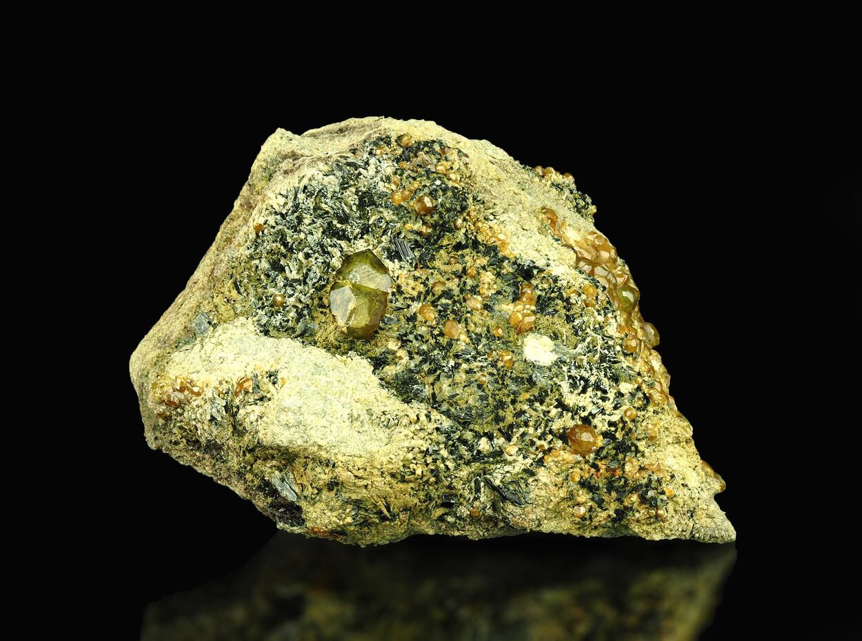 Garnet Var Demantoid