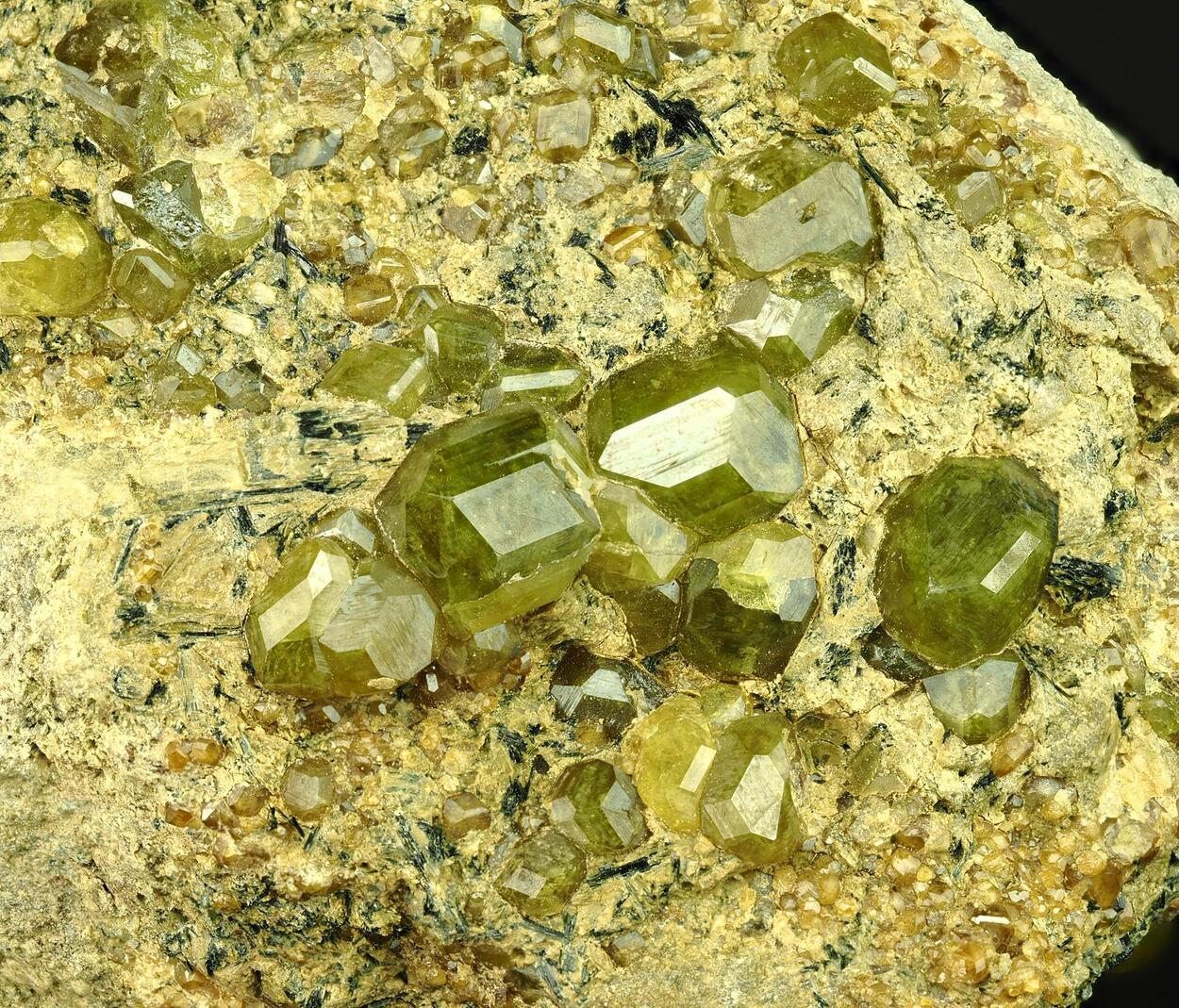 Garnet Var Demantoid