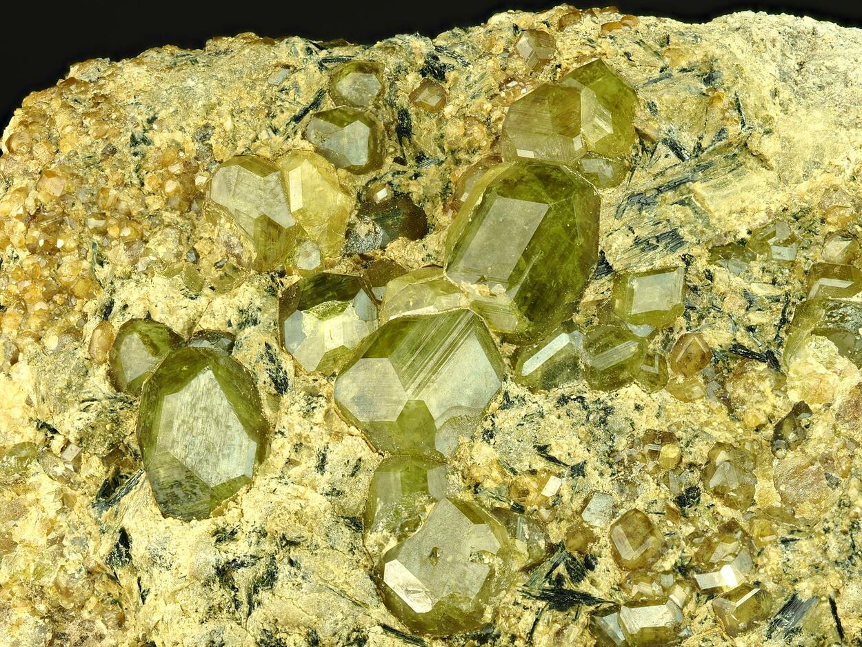Garnet Var Demantoid