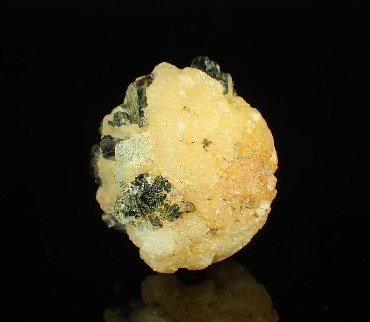 Stellerite & Epidote