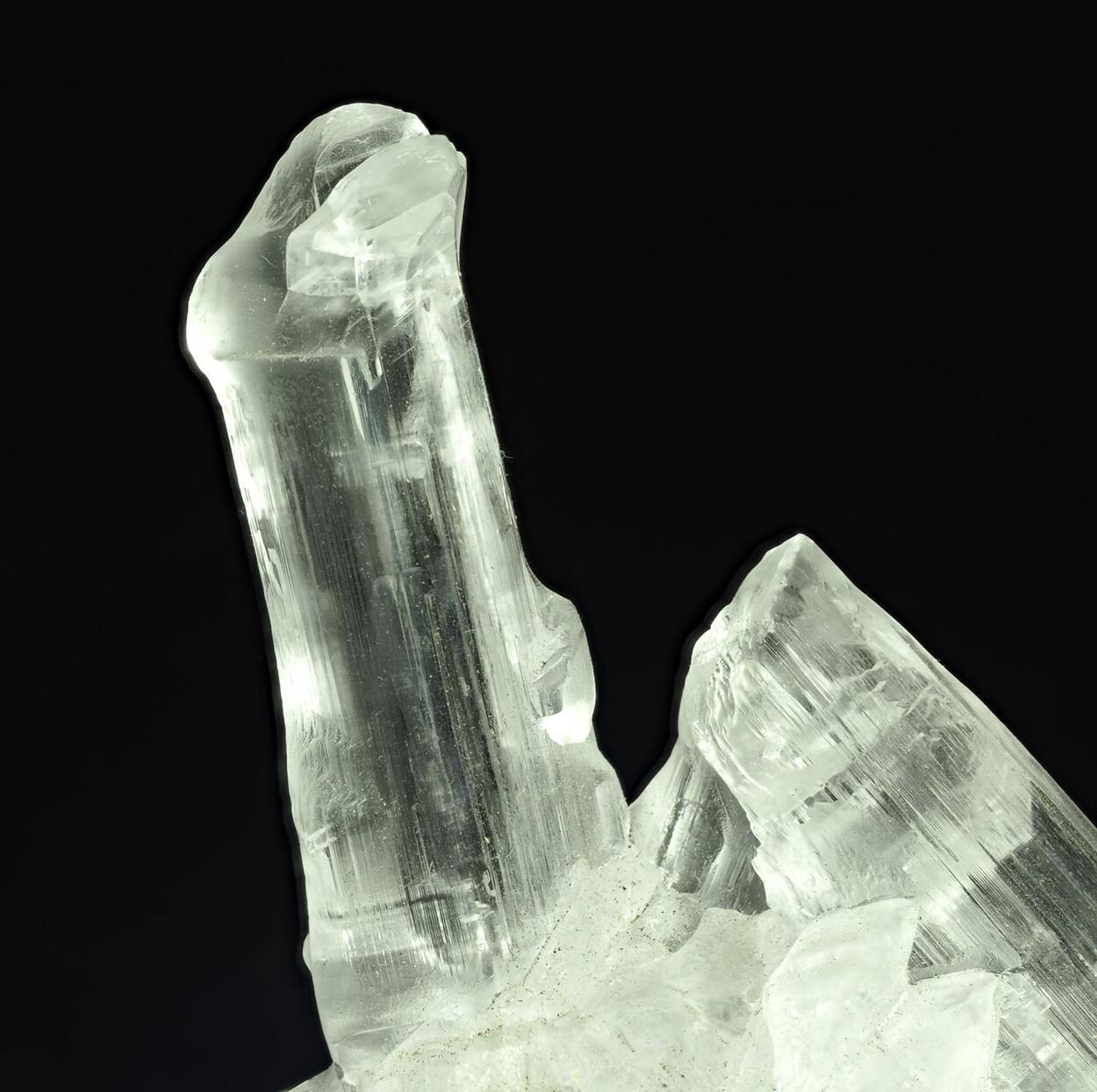 Gypsum Var Selenite