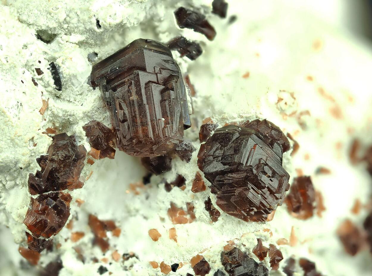 Garnet Var Spessartine