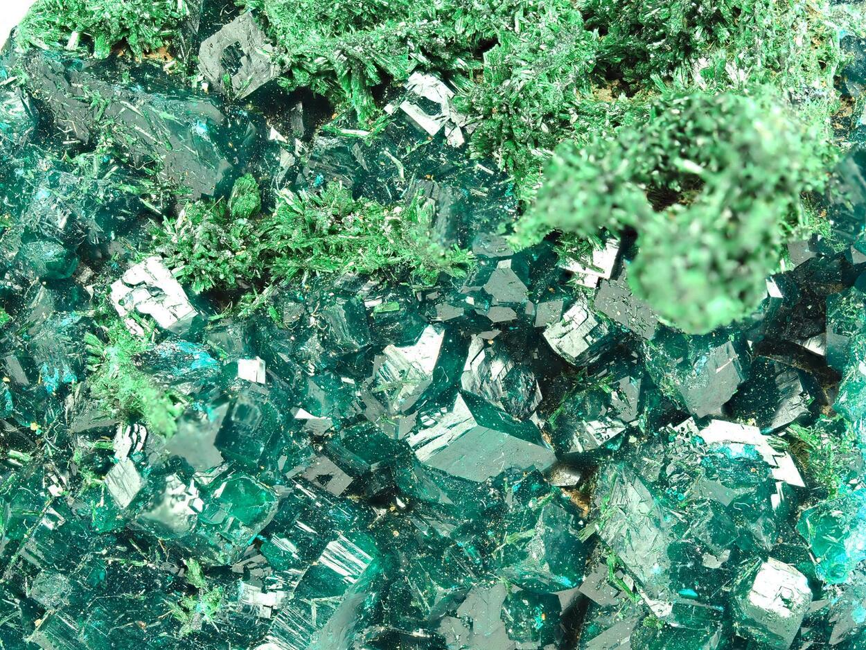 Dioptase & Malachite