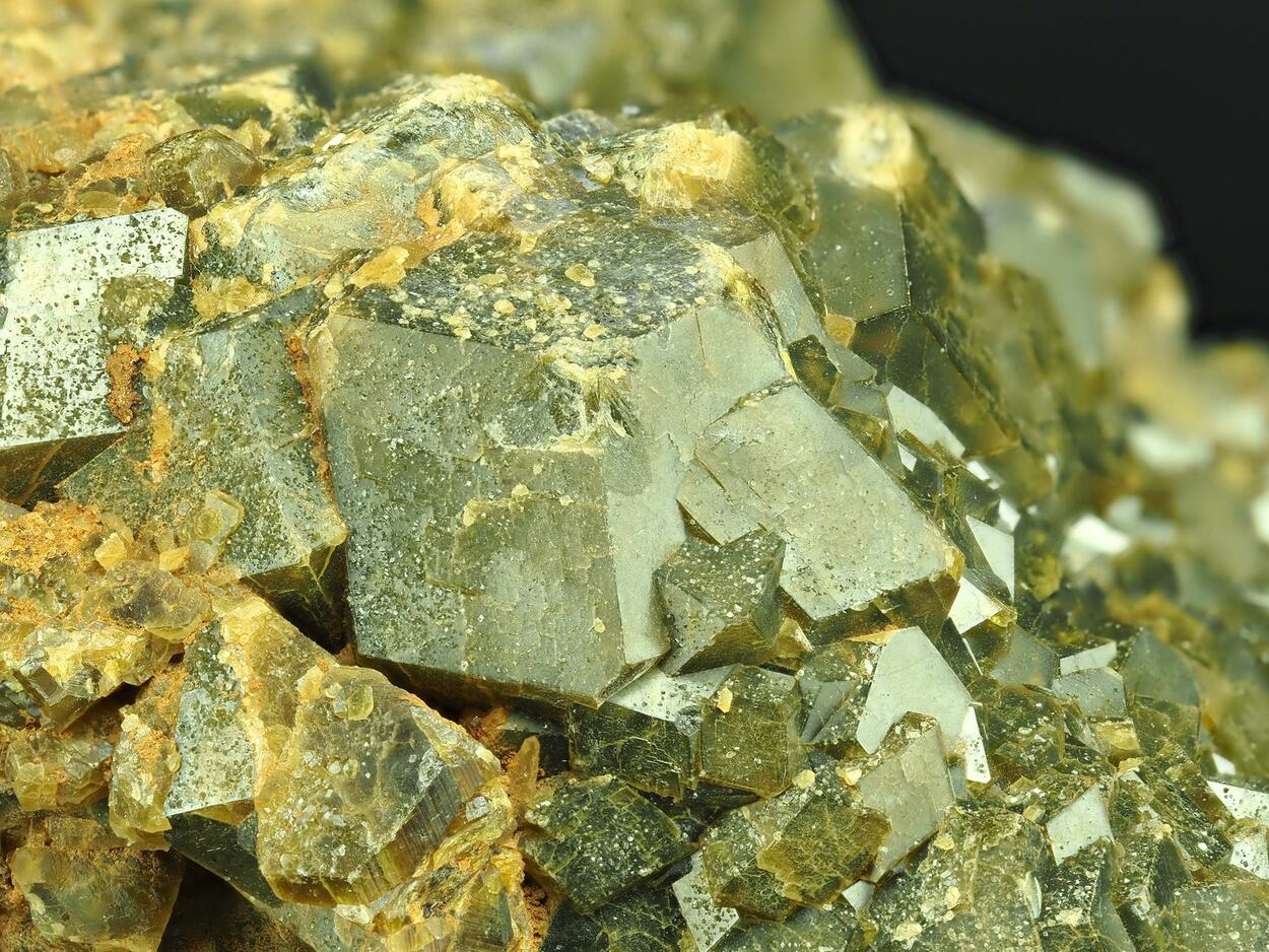 Garnet Var Topazolite