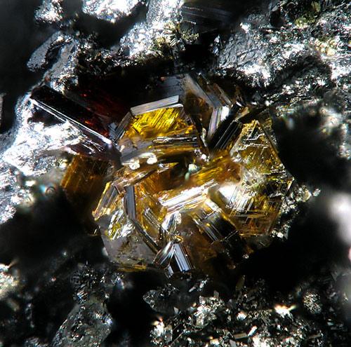 Xanthoconite & Proustite