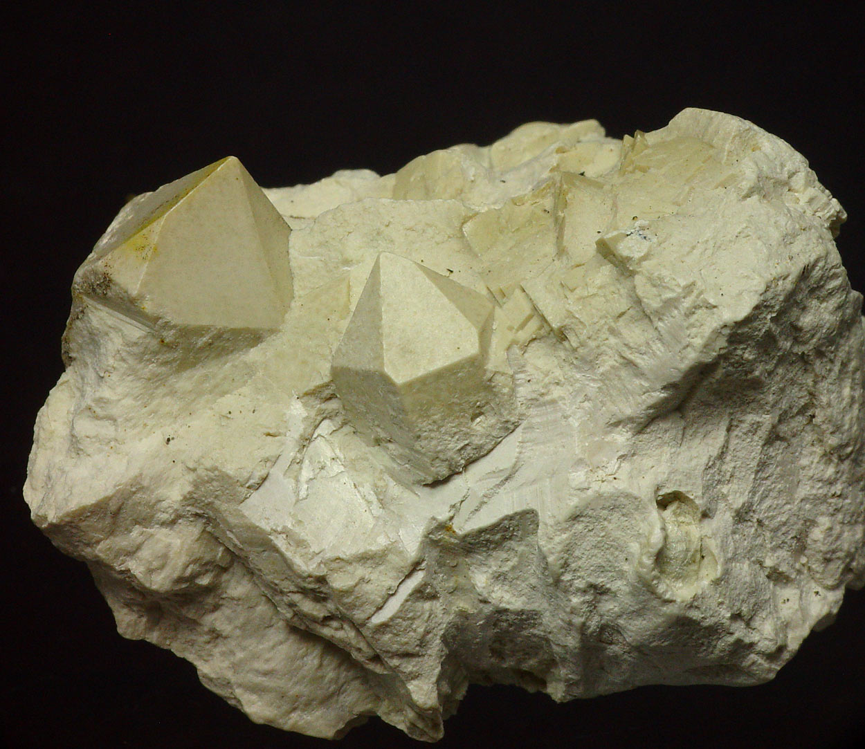 Steatite Psm Quartz