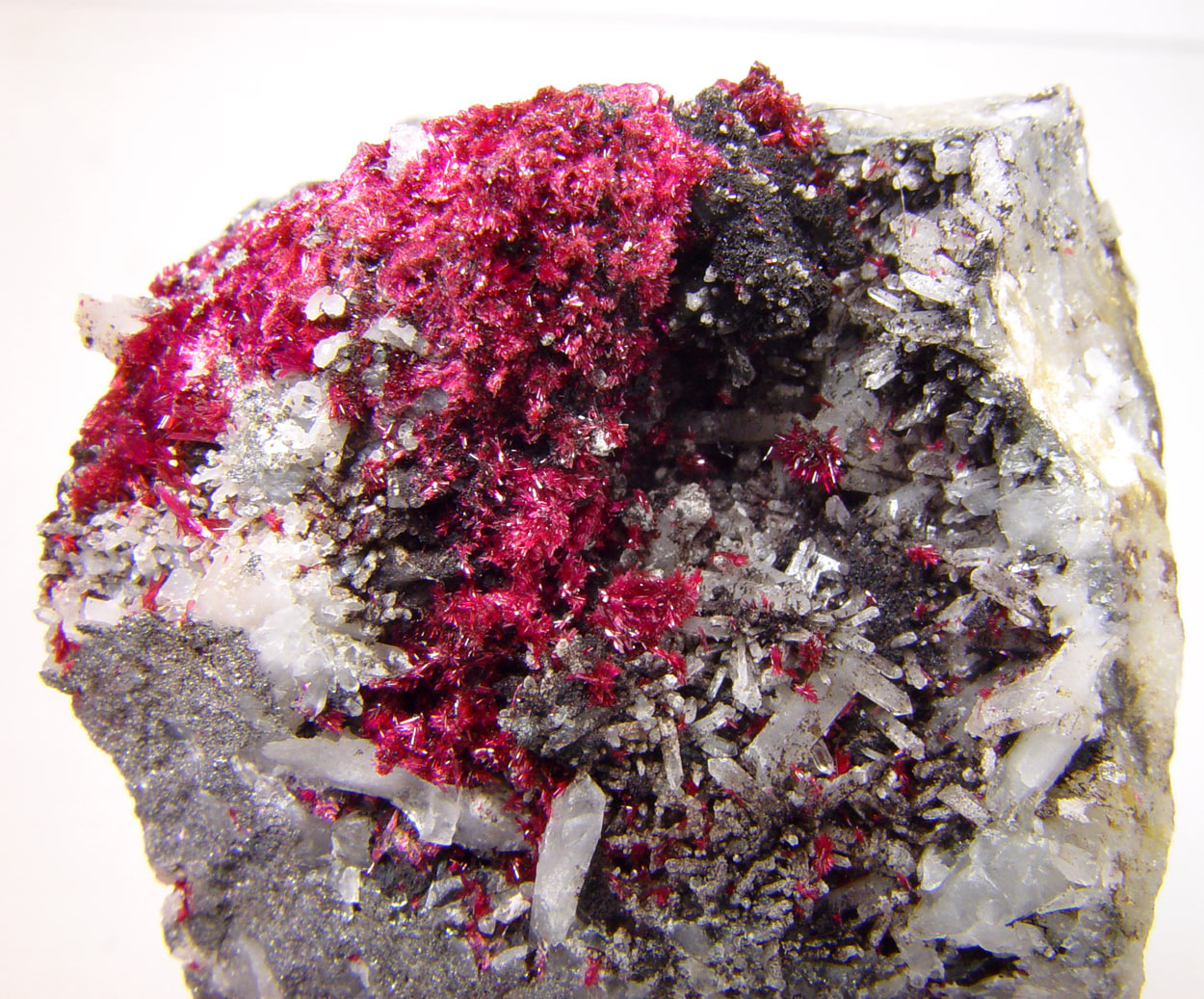 Erythrite