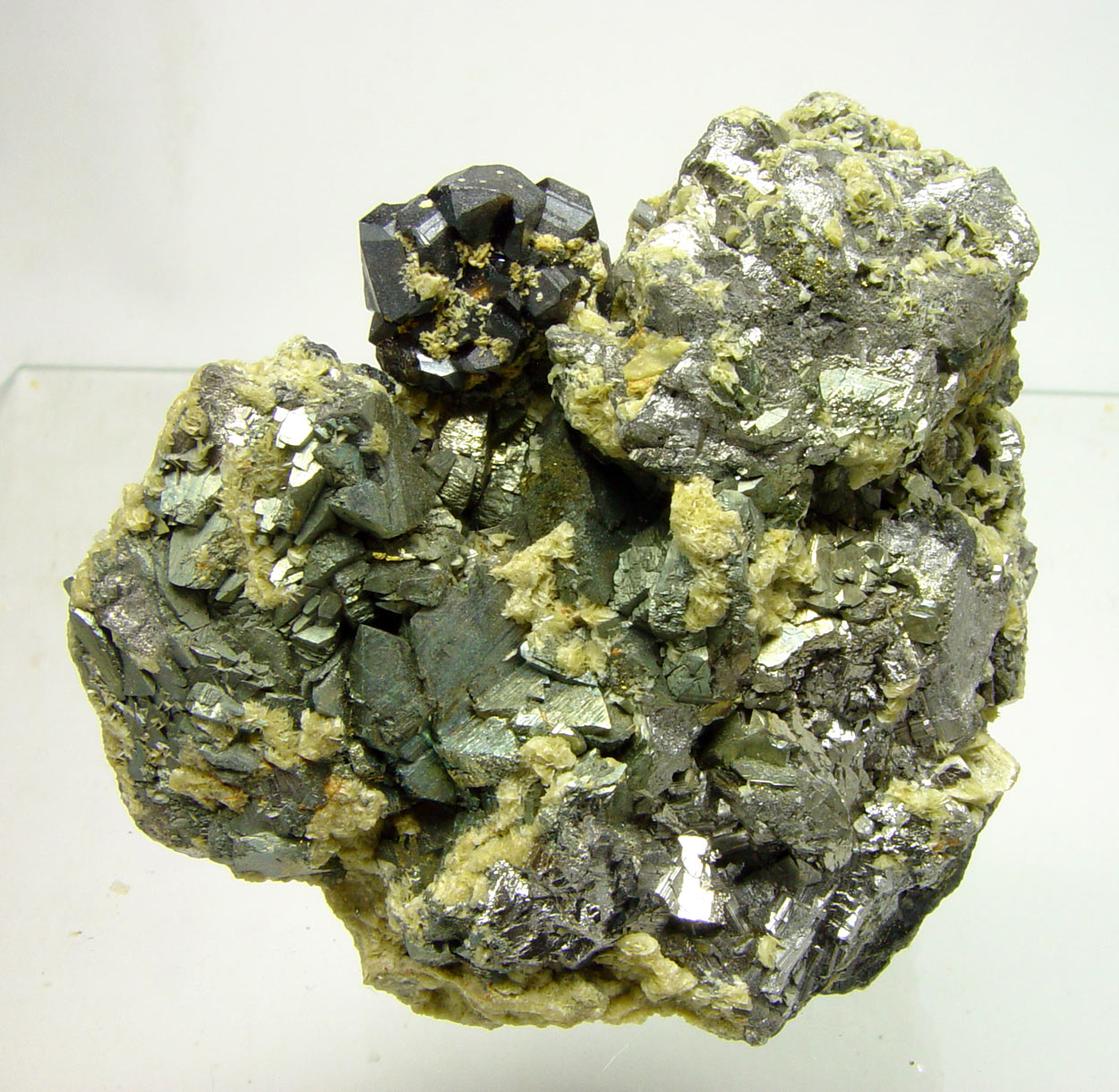 Cassiterite & Arsenopyrite