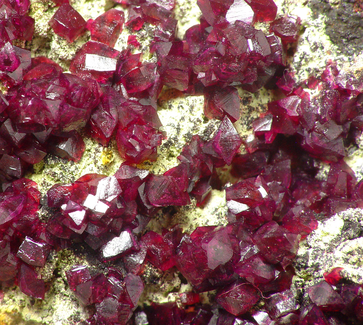 Roselite