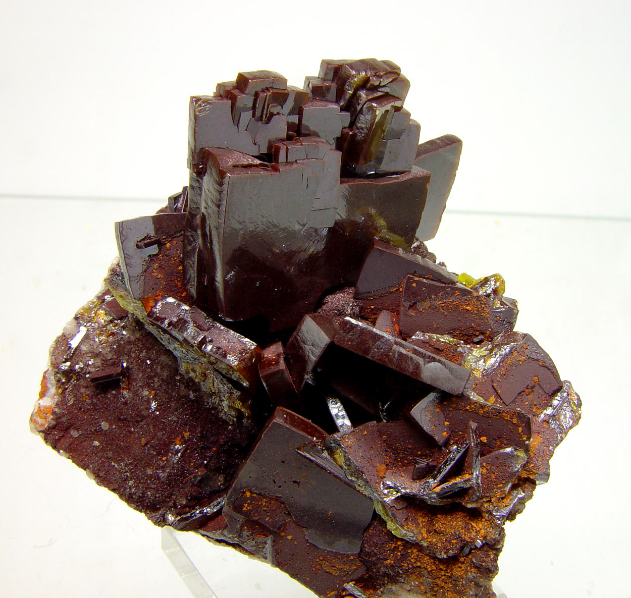 Wulfenite