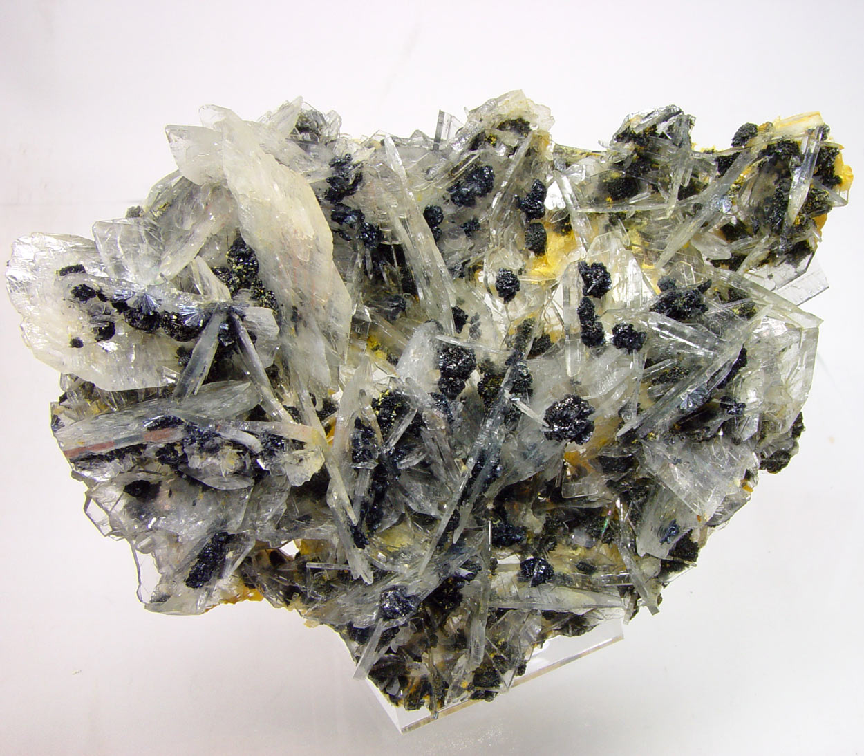 Baryte & Stibnite