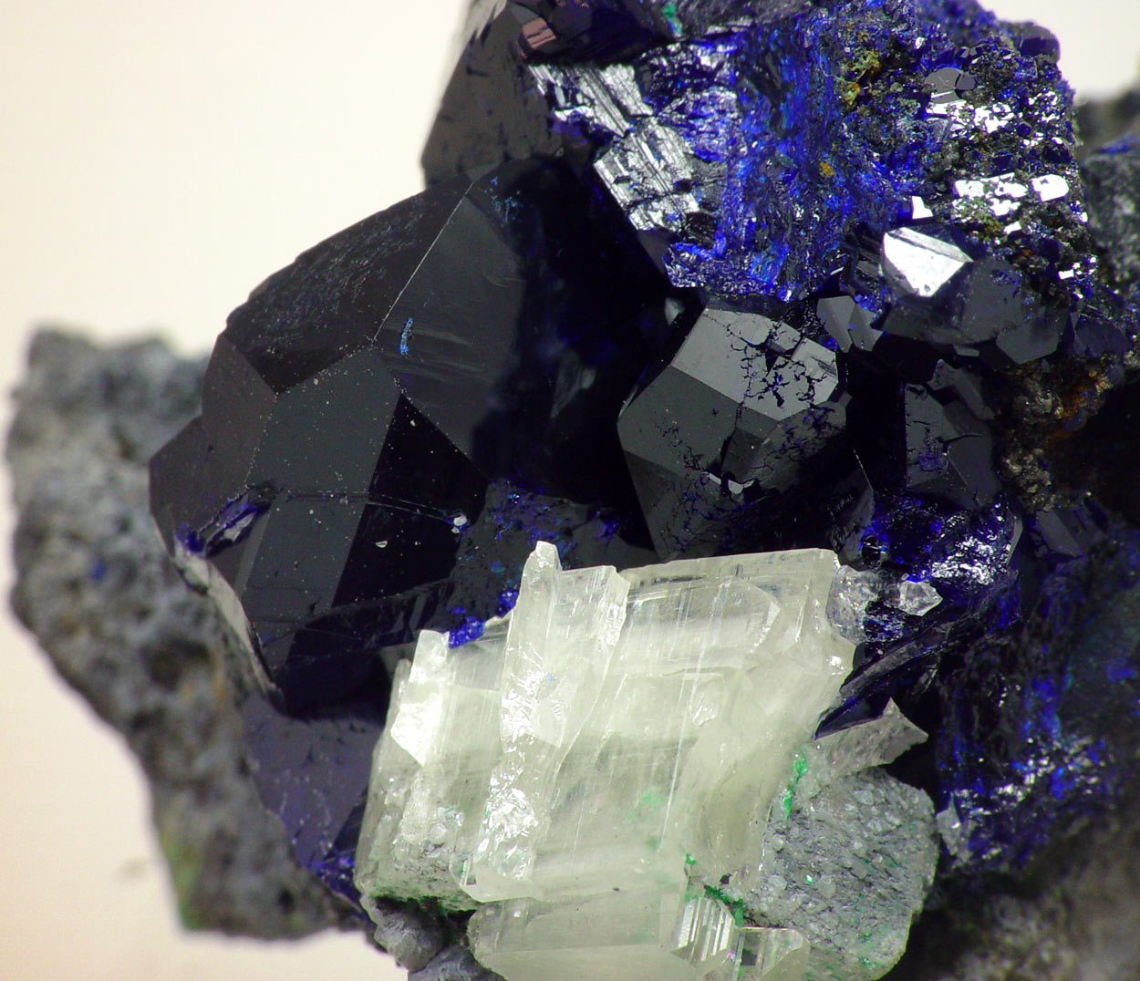 Azurite & Arsentsumebite