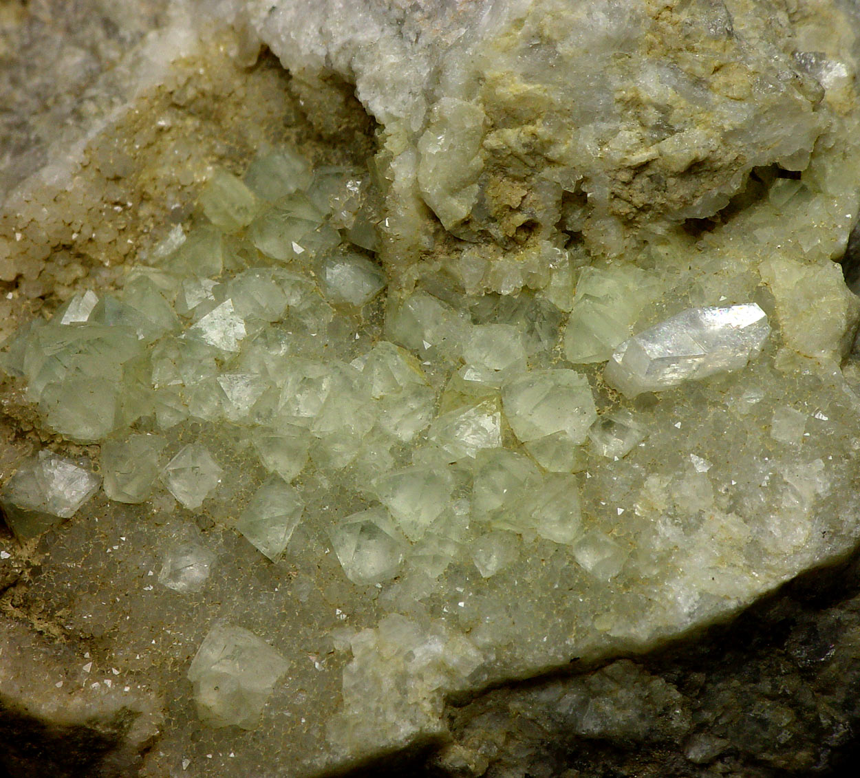 Fluorite & Heulandite