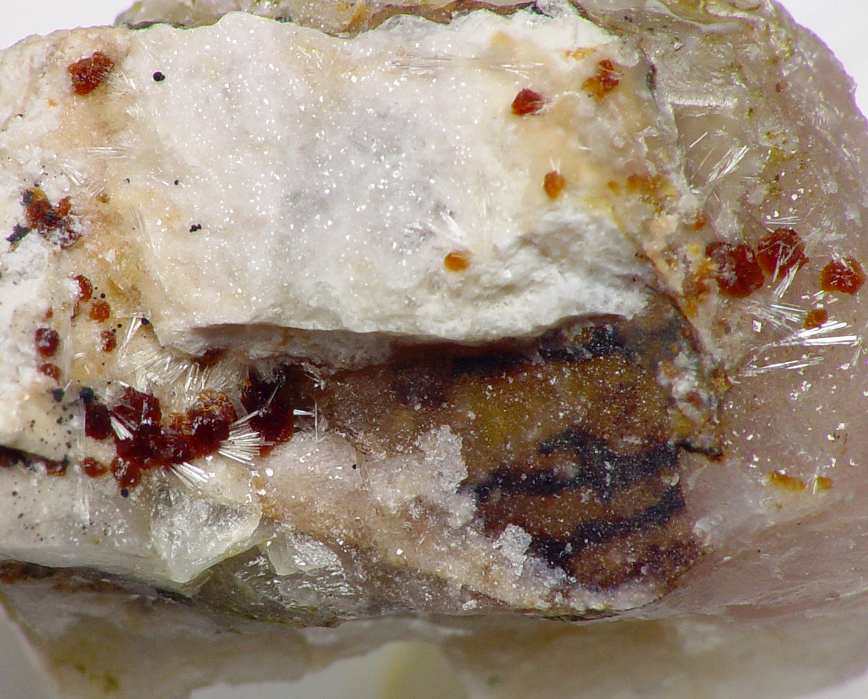 Tiptopite & Roscherite