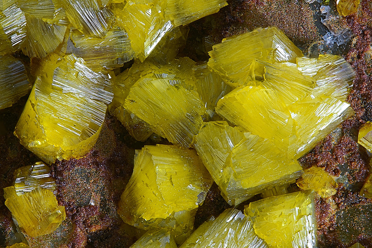 Francevillite & Mounanaite