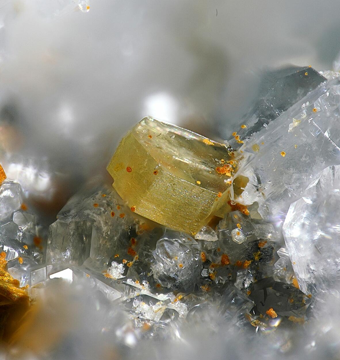 Synchisite-(Ce) & Anatase