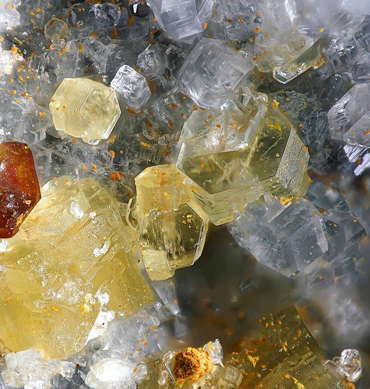 Synchisite-(Ce) & Anatase