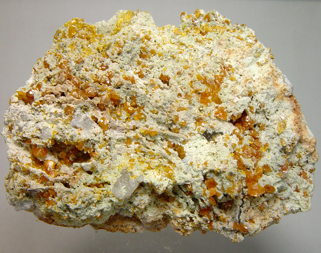 Wulfenite & Phosphohedyphane