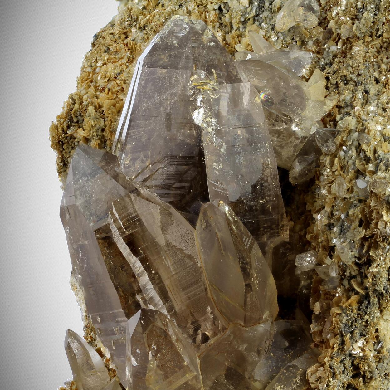 Smoky Quartz Var Ticino Habit