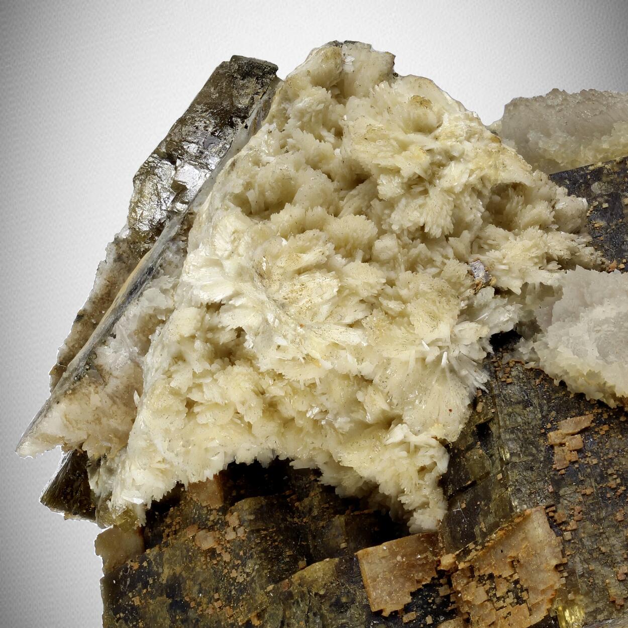 Siderite With Albite