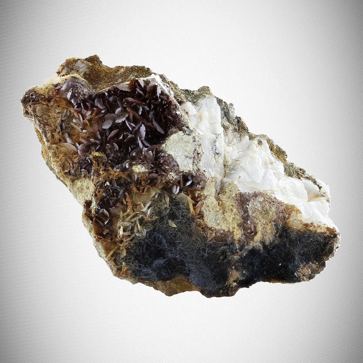 Boulangerite Var Plumosite With Siderite