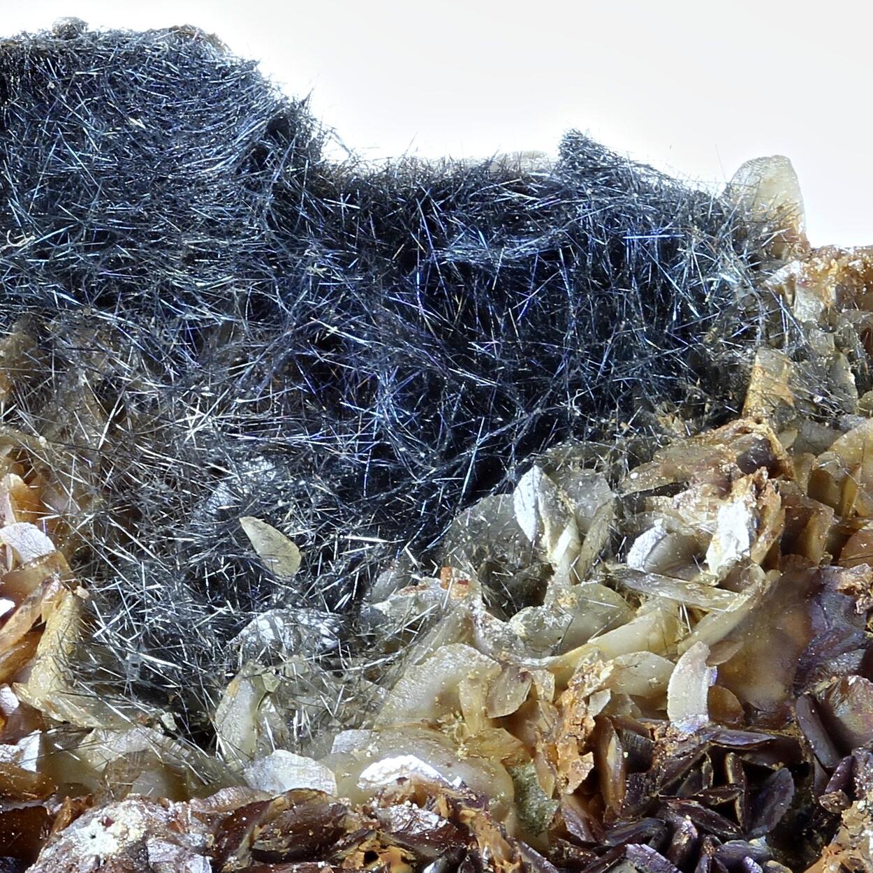 Boulangerite Var Plumosite With Siderite