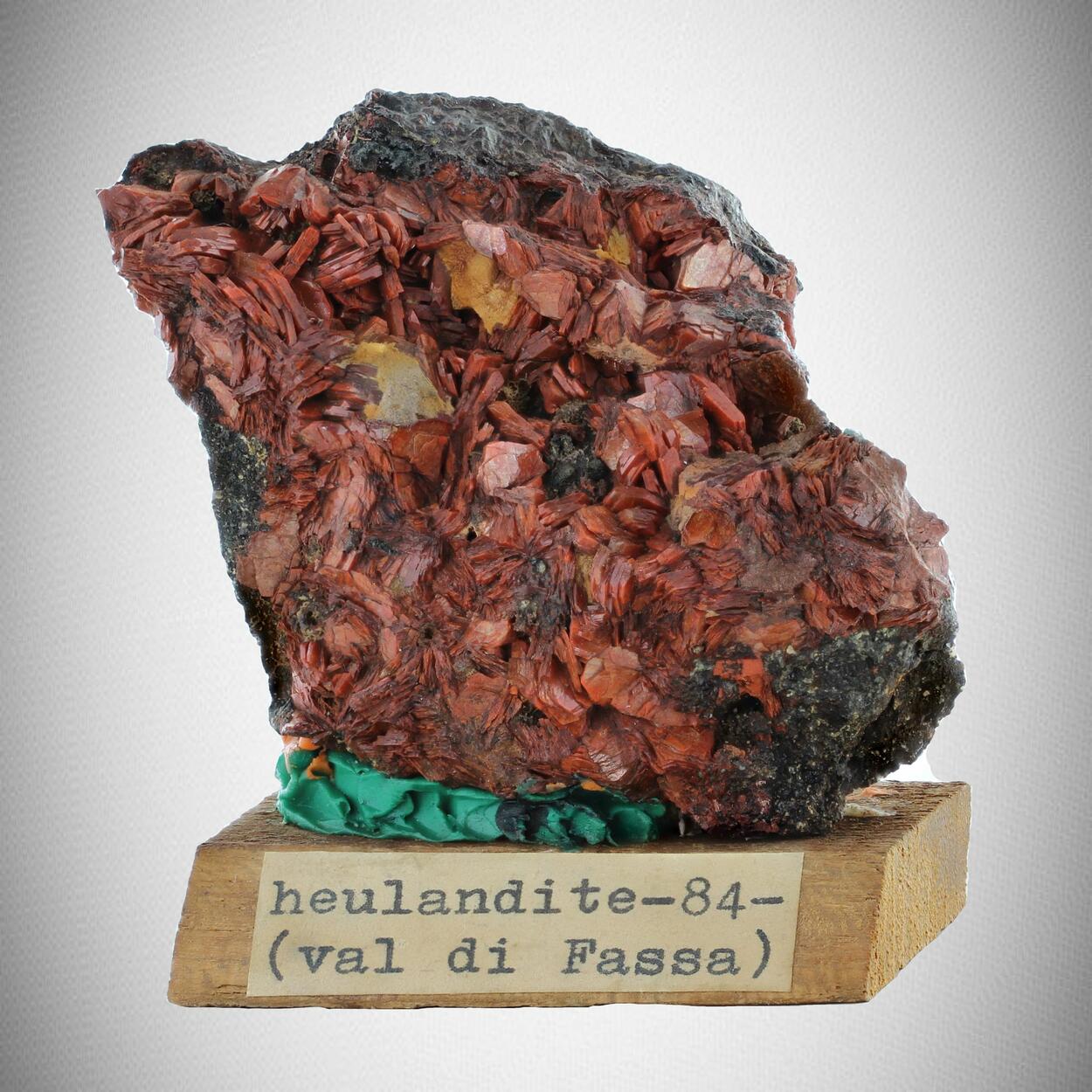 Heulandite