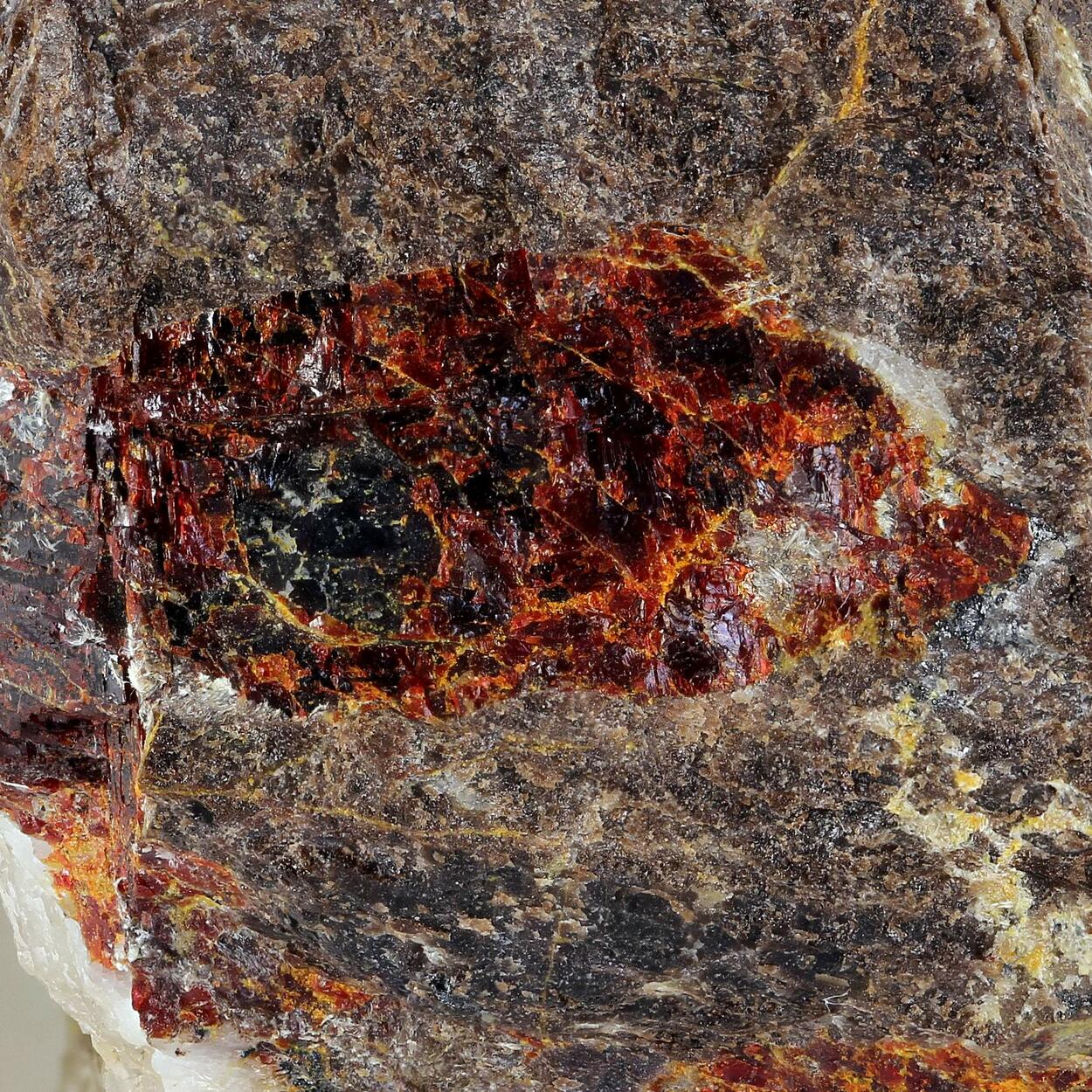 Zincite With Tephroite