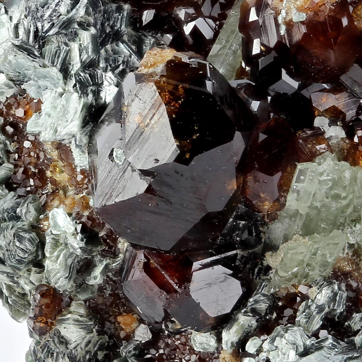 Hessonite With Diopside