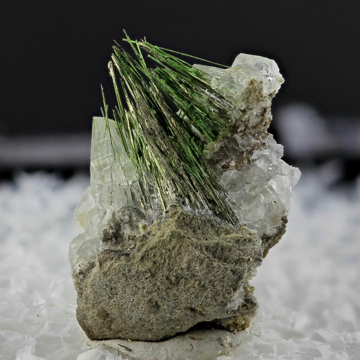 Millerite With Honessite