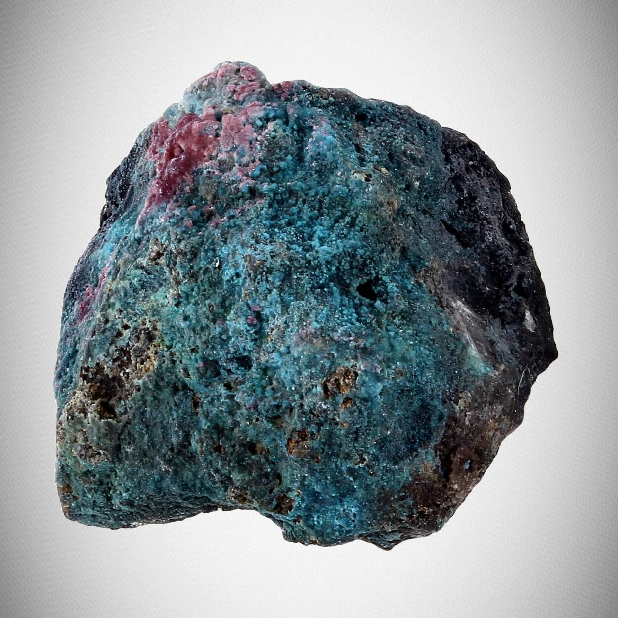 Alfredopetrovite With Ahlfeldite & Chalcomenite