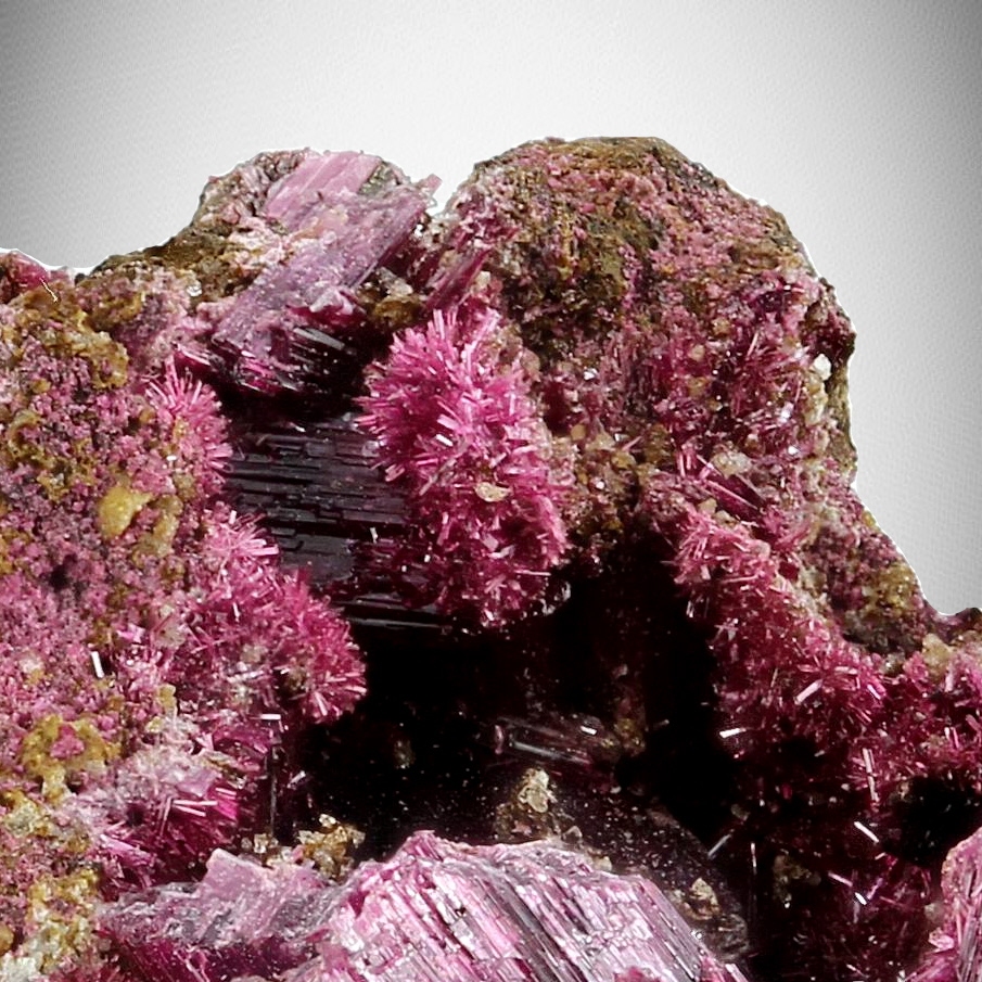 Erythrite