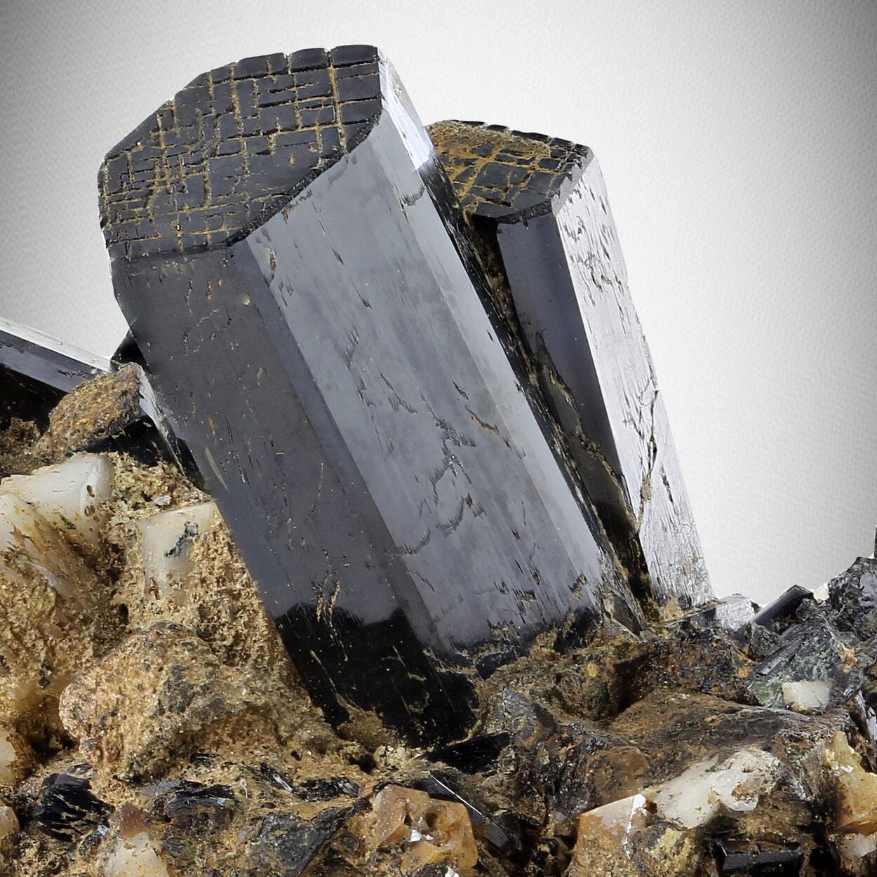 Arfvedsonite With Zircon