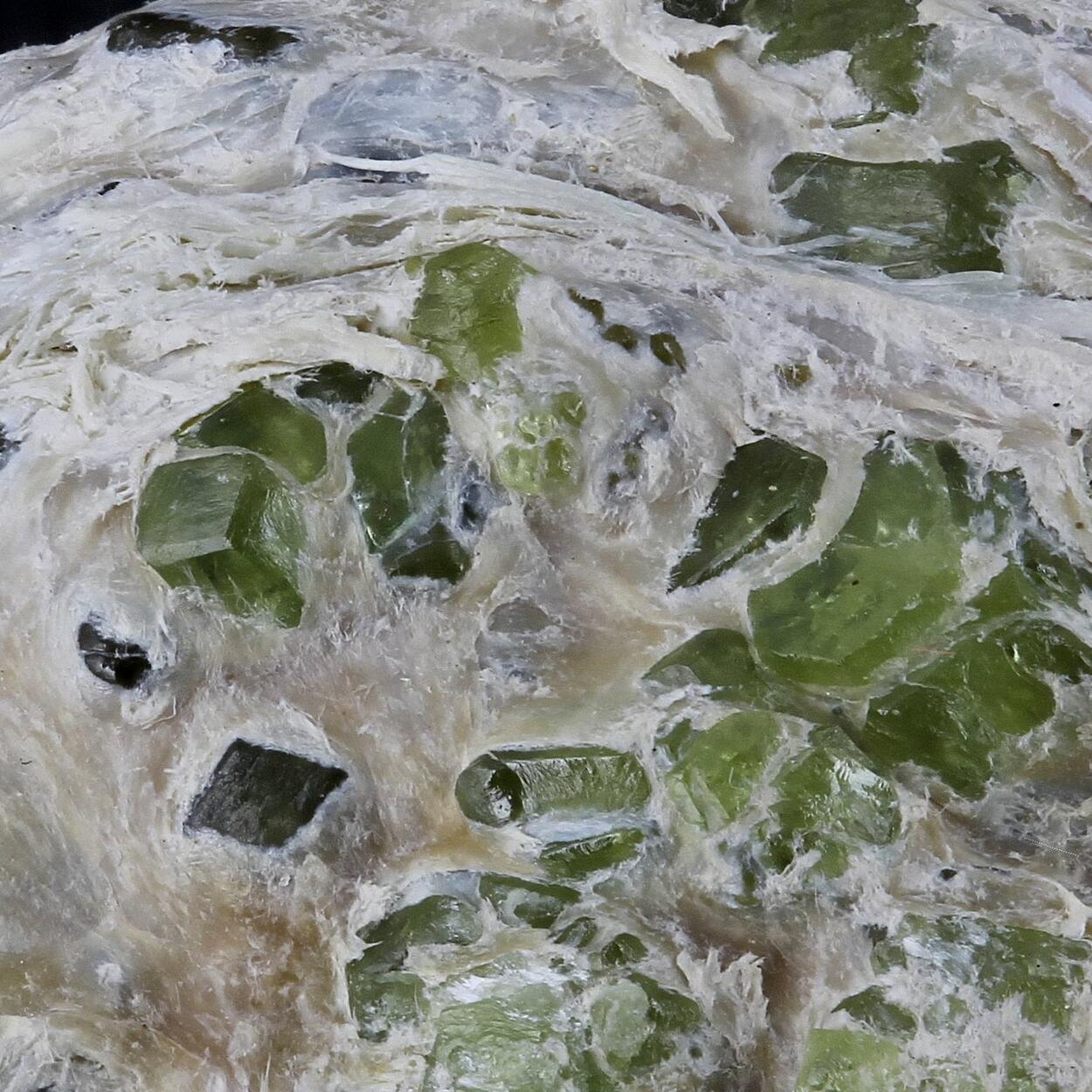 Demantoid With Asbestos